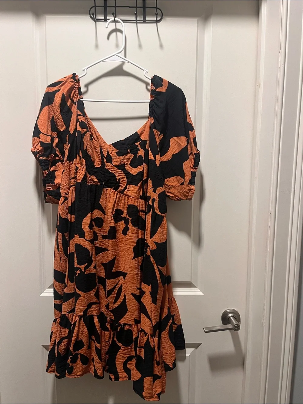 Nine West Orange & Black Puff Sleeve Smocked Dress Size 2X - Picture 3 of 4